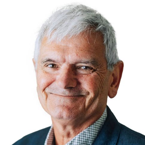 Headshot of Evan Salt
